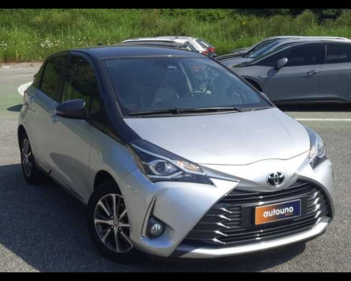 Toyota Toyota Yaris usata, con cerchi in acciaio da 15" con pneumatici 175/65 r15