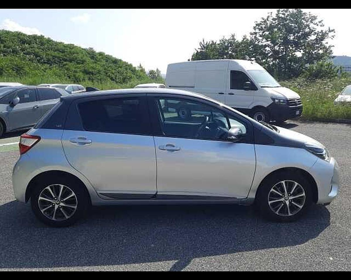 Toyota Toyota Yaris usata, con chiusura centralizzata