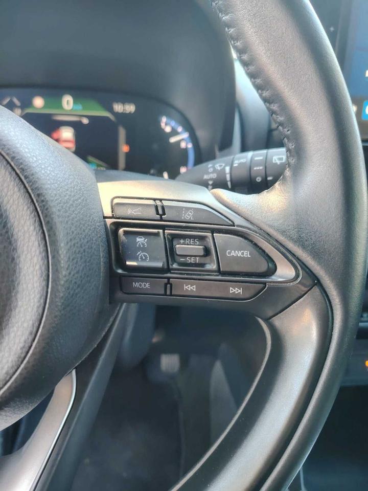 Toyota Toyota Yaris usata, con cerchi in lega leggera