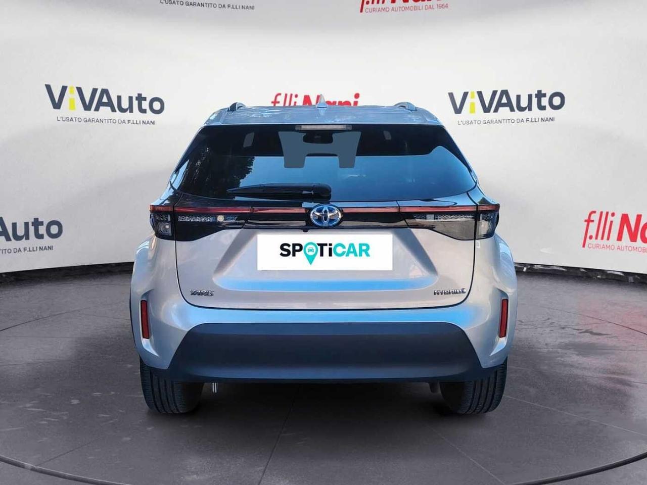 Toyota Toyota Yaris usata, con controllo elettronico della stabilità (vsc) e della trazione (trc)