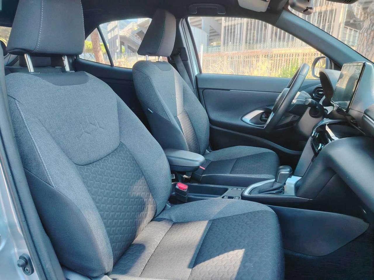 Toyota Toyota Yaris usata, con coppia motore: 3600