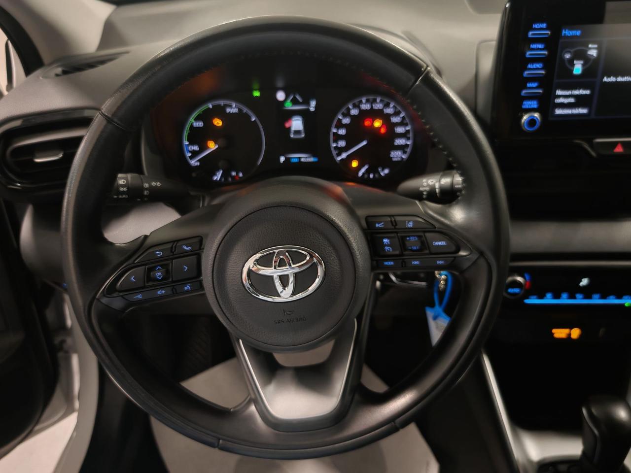 Toyota Toyota Yaris usata, con alzacristalli elettrici