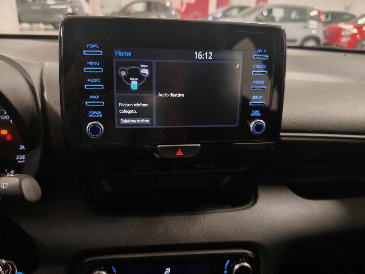 Toyota Toyota Yaris usata, con fendinebbia