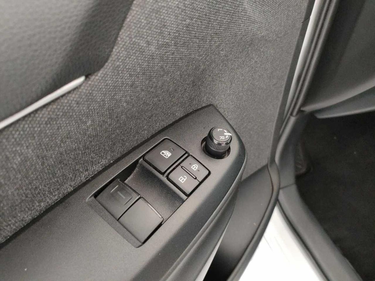 Toyota Toyota Yaris usata, con 3 cilindri