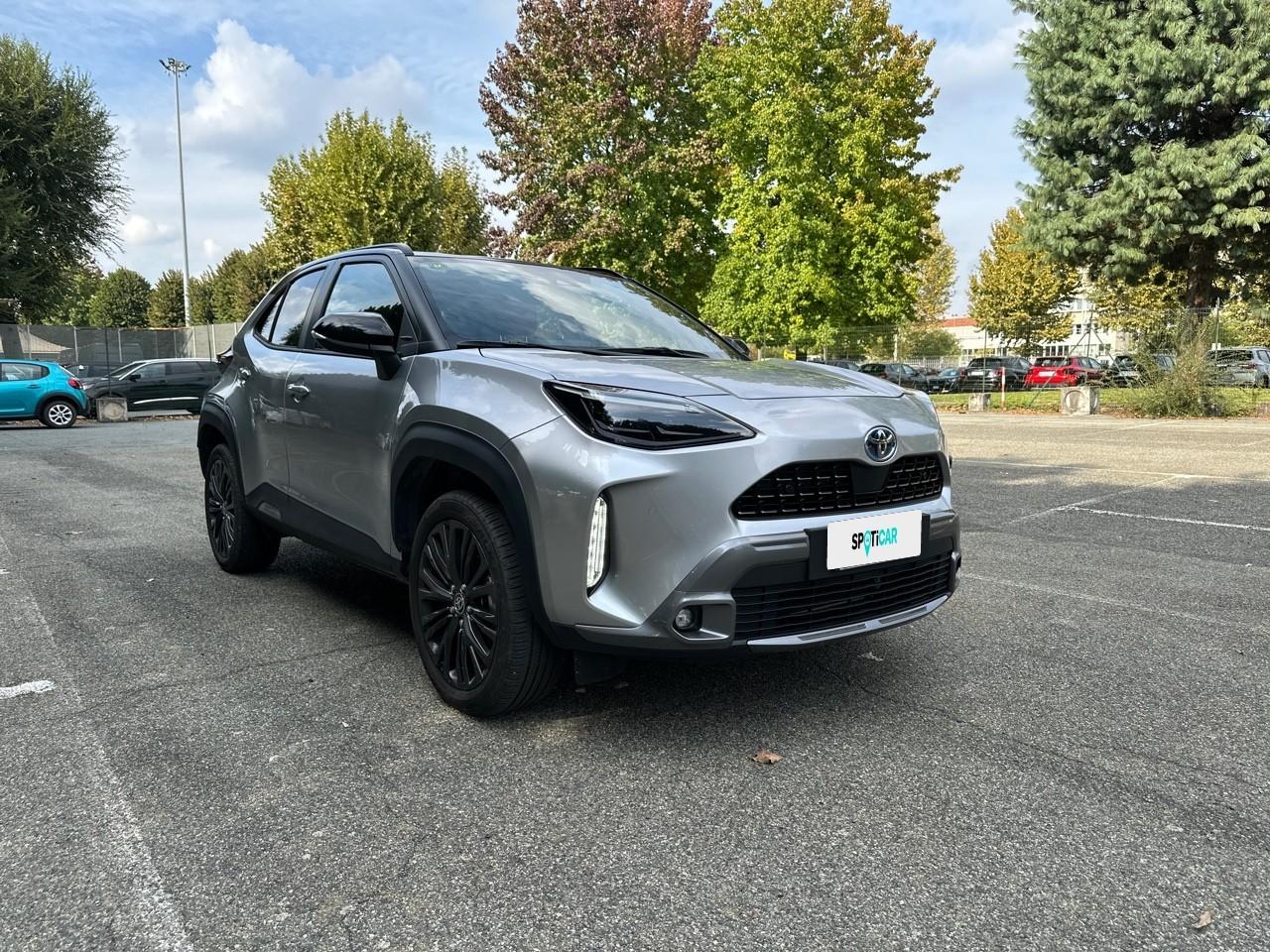 Toyota Toyota Yaris usata, con assistenza al parcheggio posteriore e con monitor