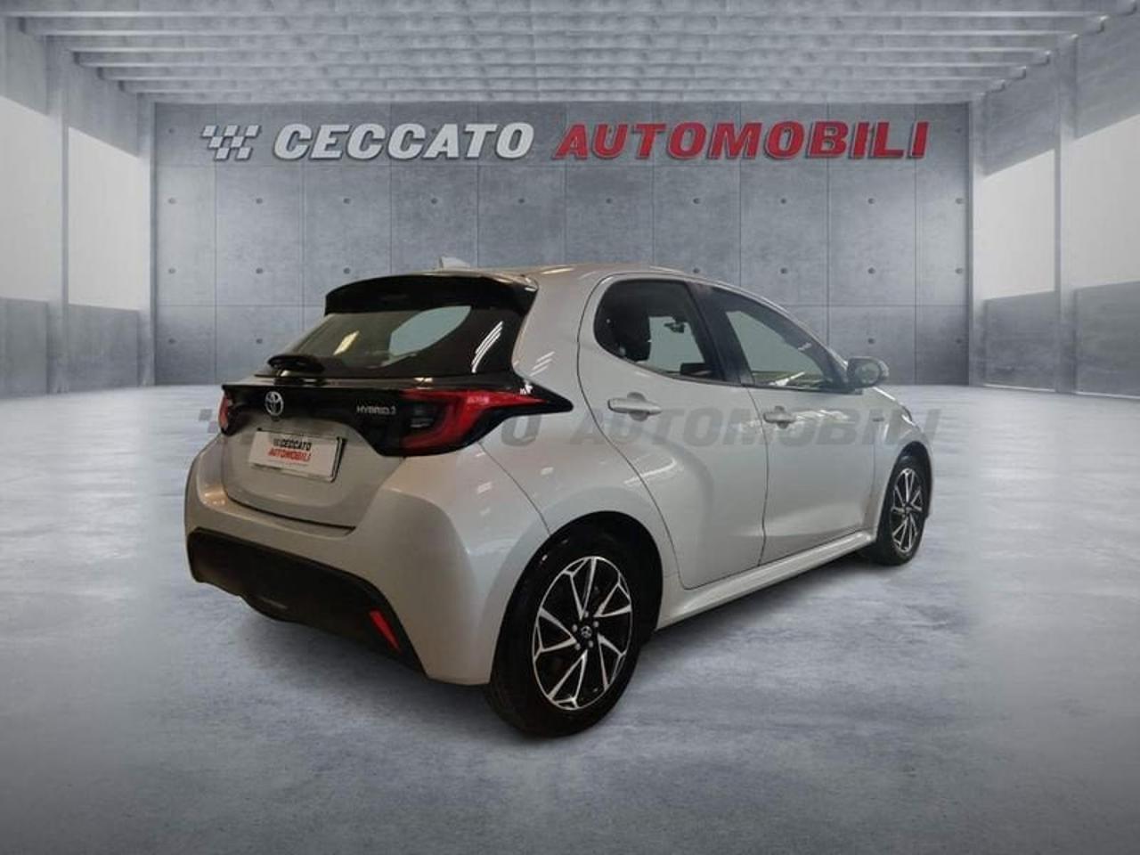 Toyota Toyota Yaris usata, con fendinebbia