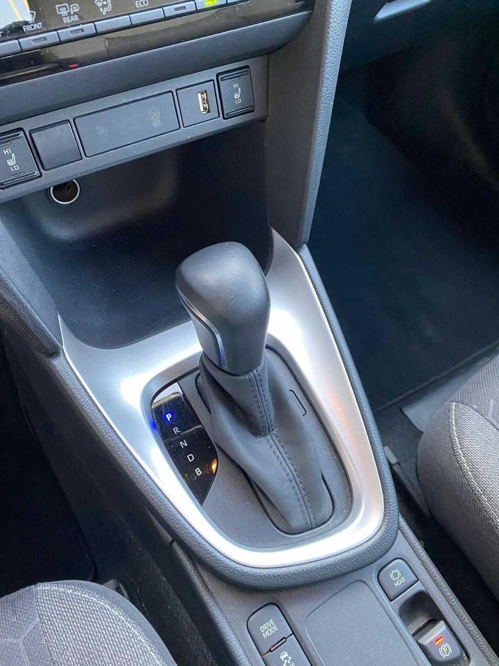 Toyota Toyota Yaris usata, con clima automatico