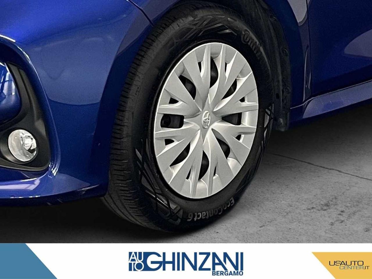 Toyota Toyota Yaris usata, con 5500