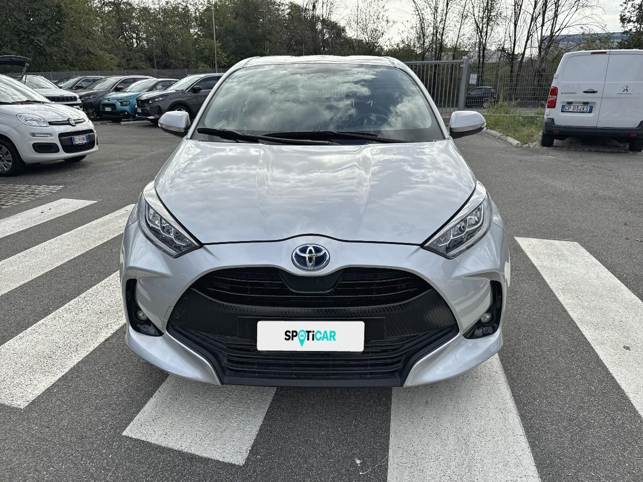 Toyota Toyota Yaris usata, con assistenza alla frenata di emergenza