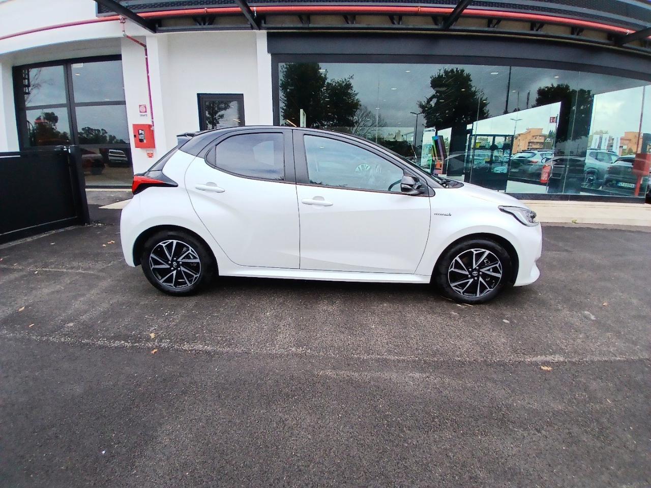 Toyota Toyota Yaris usata 18