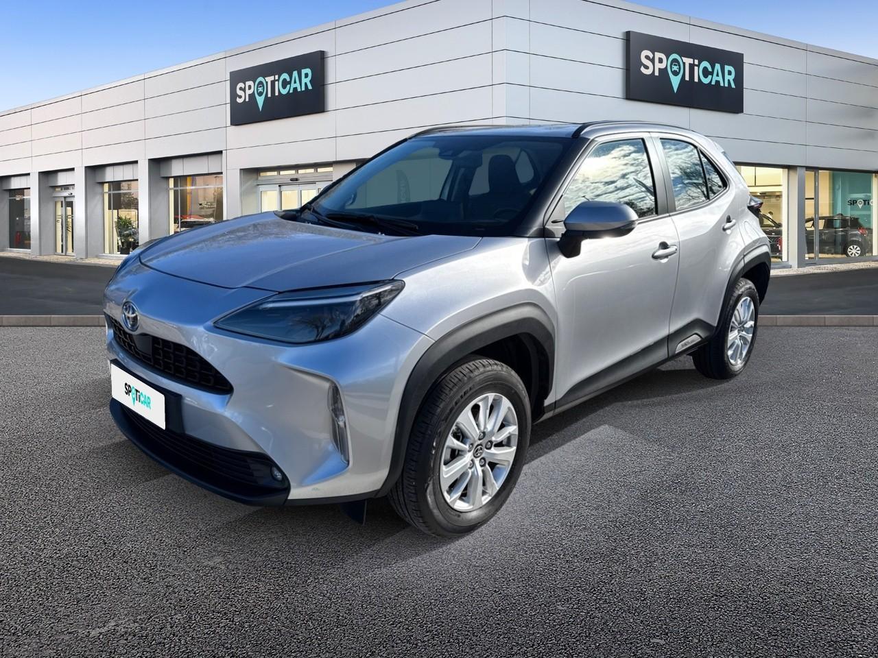 TOYOTA TOYOTA YARIS Usato Grigio elettrico / benzina 2023