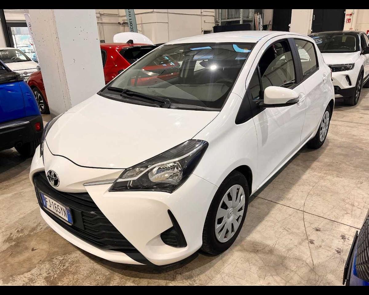 toyota yaris yaris 1.0 5 porte active usata