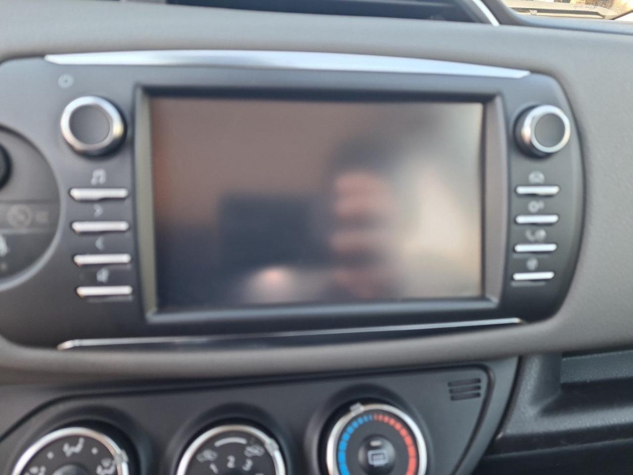 Toyota Yaris - Foto 5