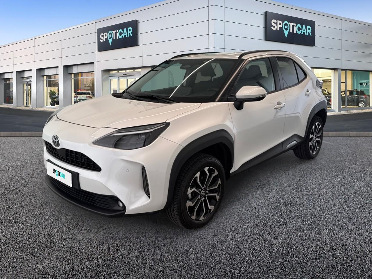 toyota yaris yaris 1.5h trend e-cvt usata