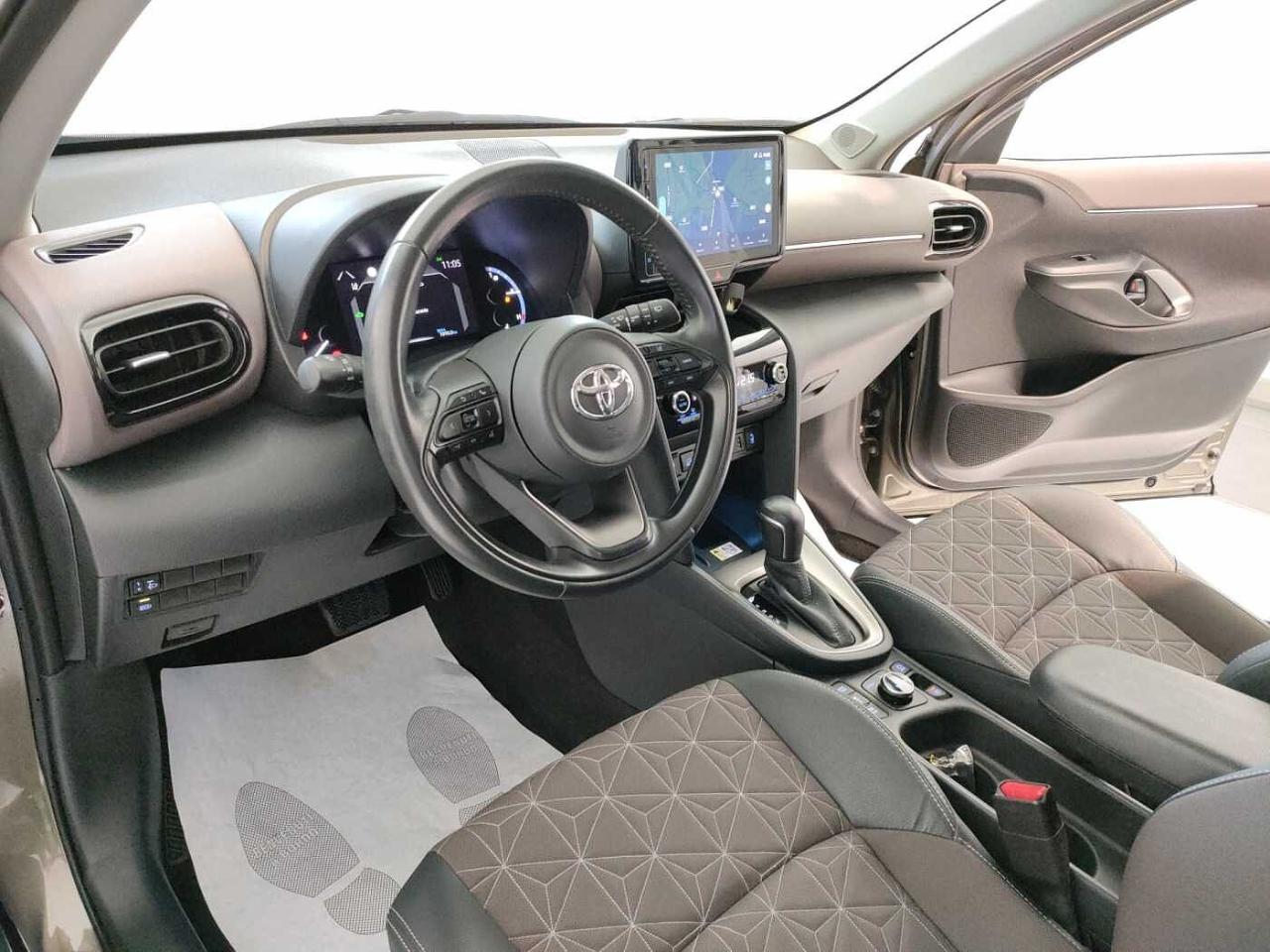 Toyota Toyota Yaris usata, con GPS