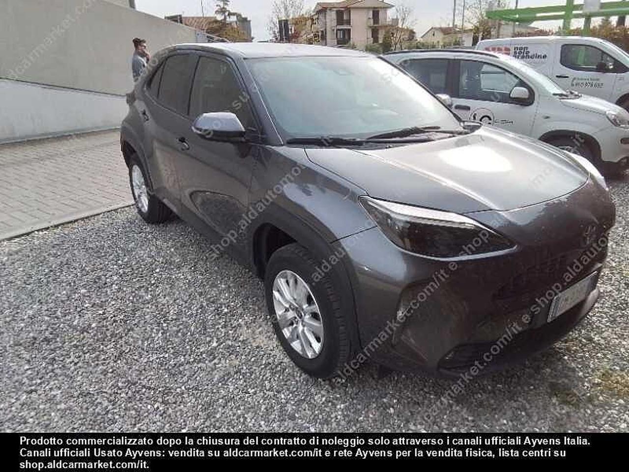 Toyota Toyota Yaris YARIS 1.5h business fwd 116cv e-cvt