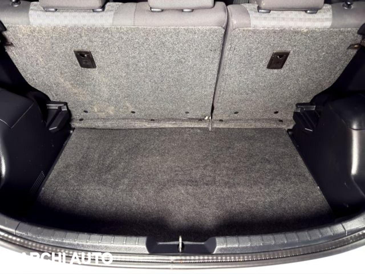 Toyota Toyota Yaris usata 13