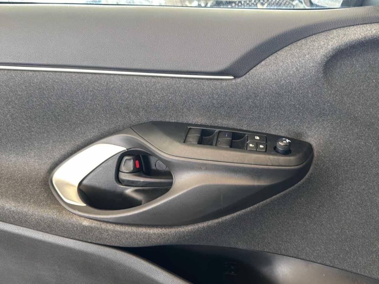 Toyota Toyota Yaris usata 8