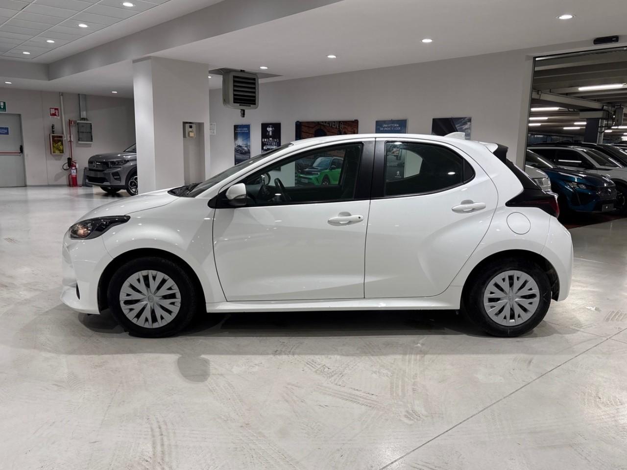 Toyota Toyota Yaris usata 14
