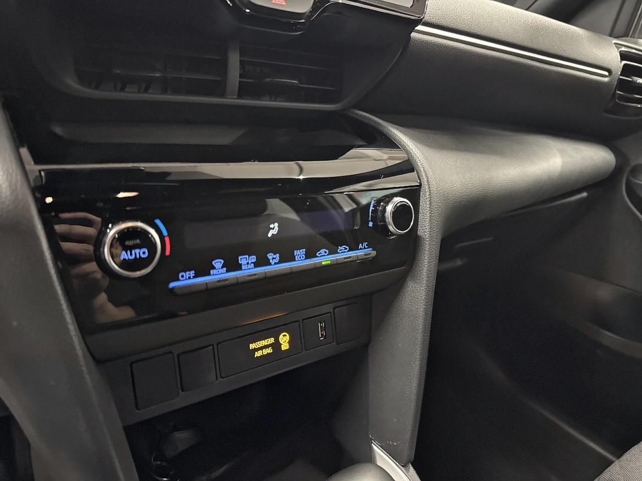 Toyota Toyota Yaris usata, con Vetri Oscurati