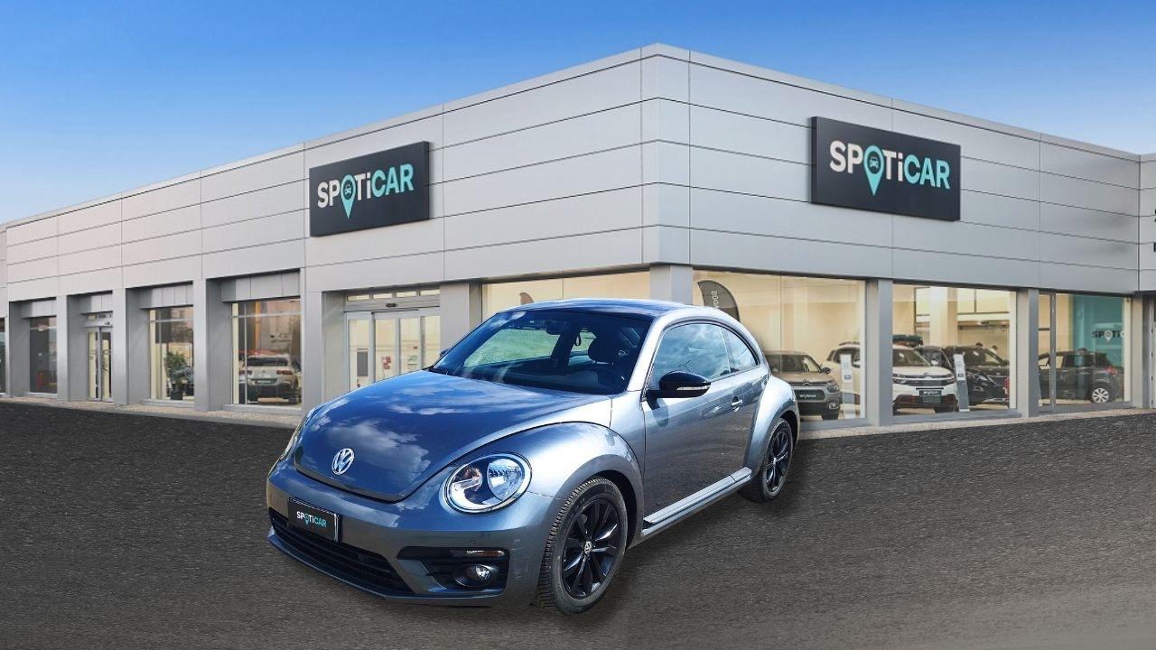 Volkswagen Volkswagen New Beetle usata, con 