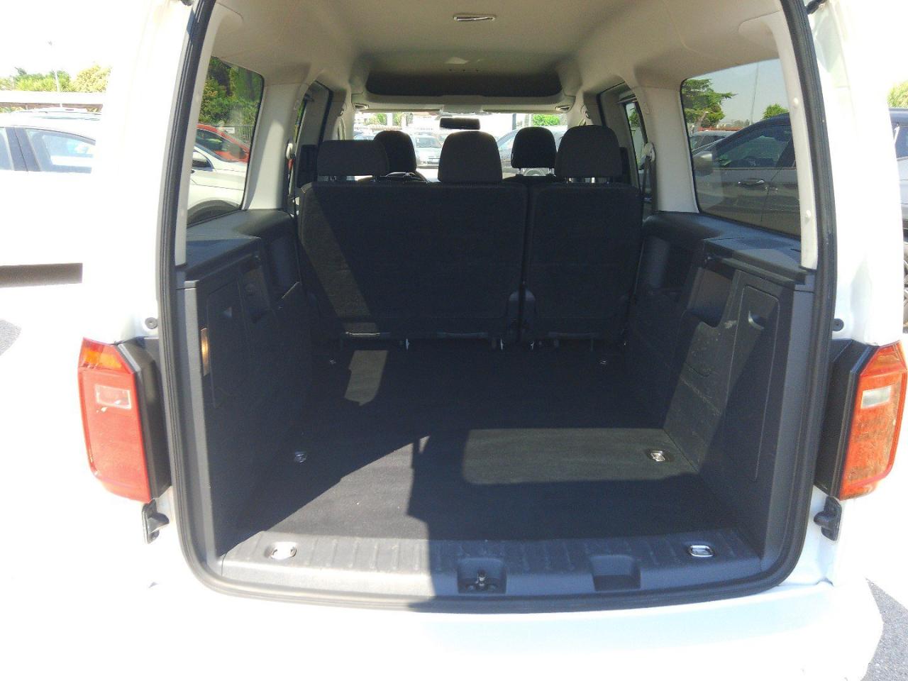 Volkswagen Volkswagen Caddy usata 17