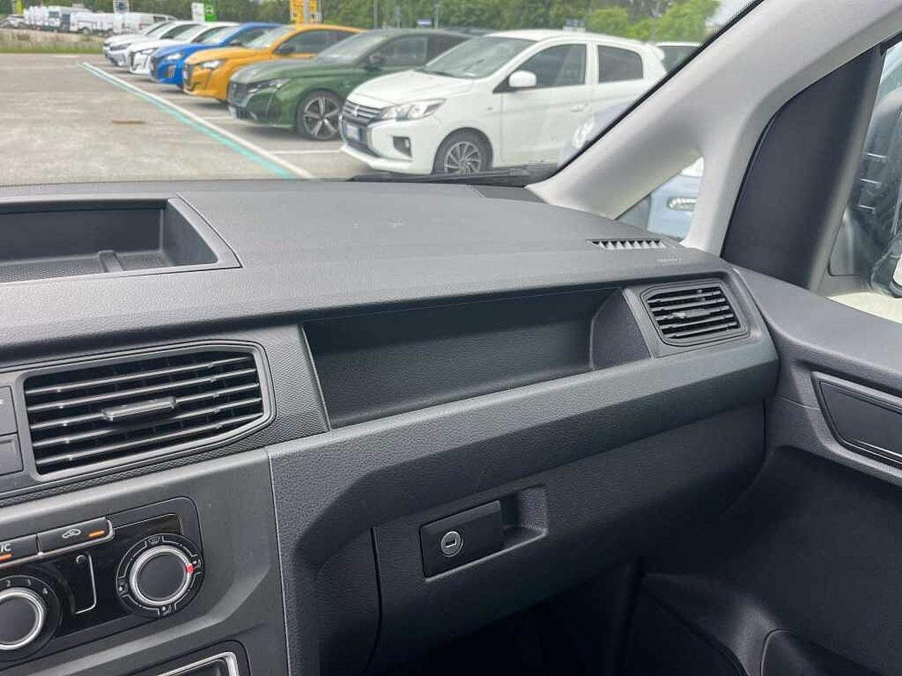 Volkswagen Volkswagen Caddy usata 8