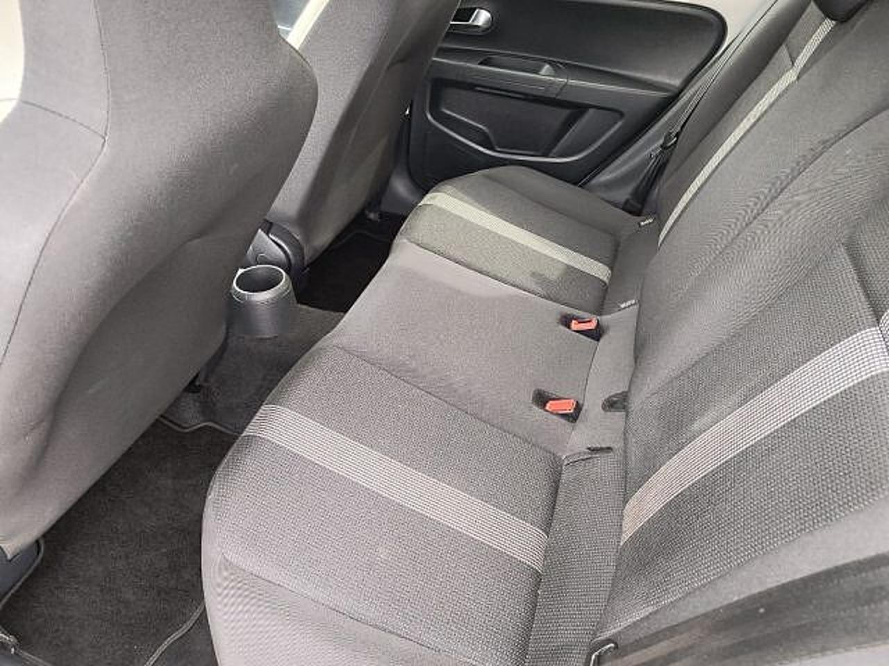Volkswagen Volkswagen Up usata, con cruise control