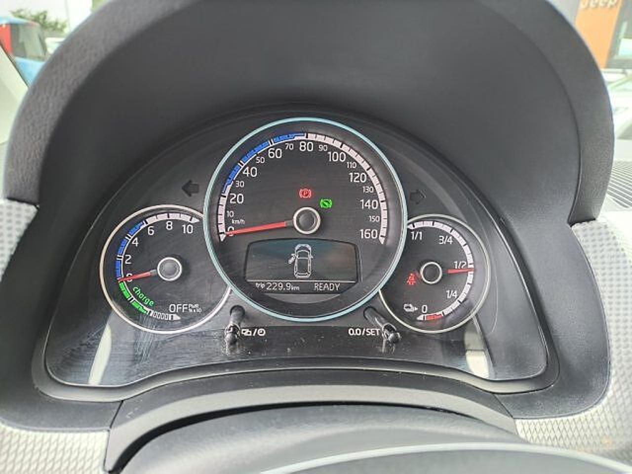 Volkswagen Volkswagen Up usata 10