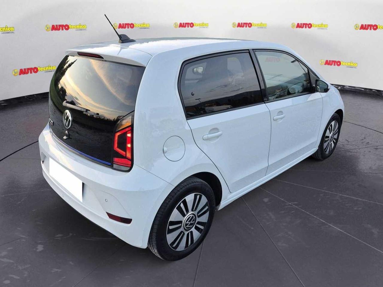 Volkswagen Volkswagen Up usata 17