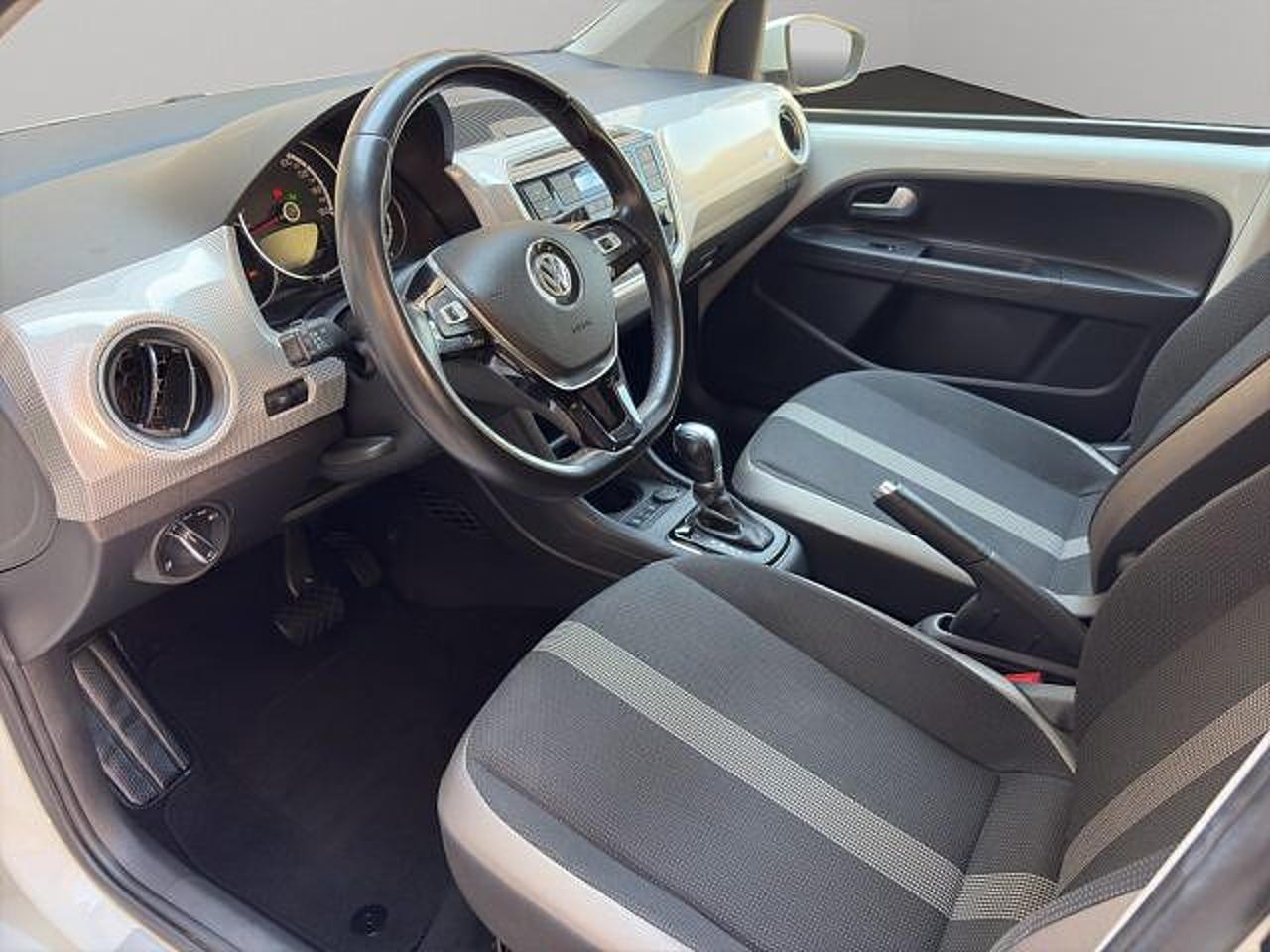Volkswagen Volkswagen Up usata 1