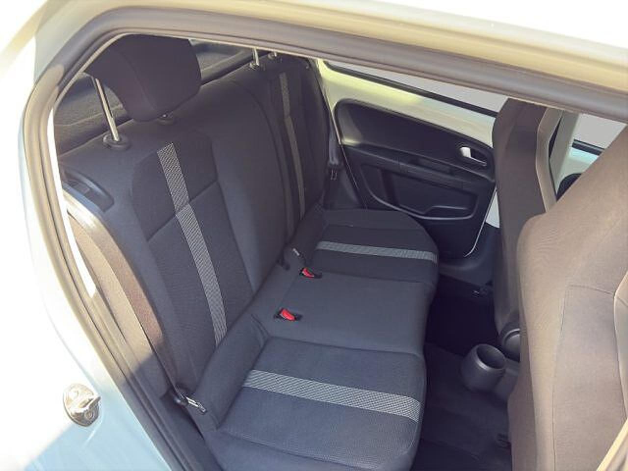 Volkswagen Volkswagen Up usata 8