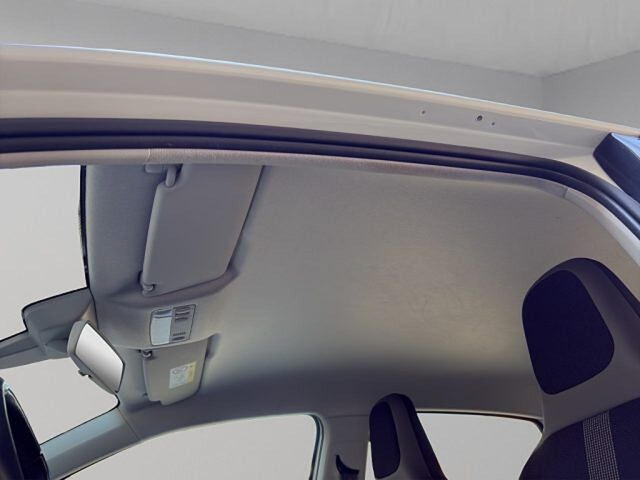 Volkswagen Volkswagen Up usata 9
