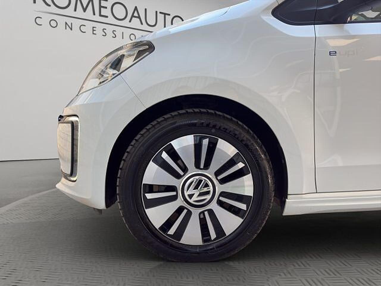 Volkswagen Volkswagen Up usata 10