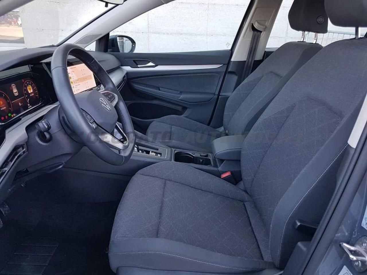 Volkswagen Volkswagen Golf usata, con alzacristalli elettrici