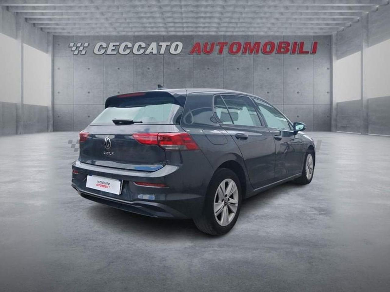 Volkswagen Volkswagen Golf usata, con start/stop automatico