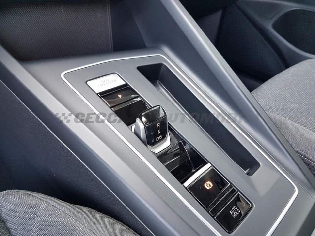 Volkswagen Volkswagen Golf usata, con alzacristalli elettrici
