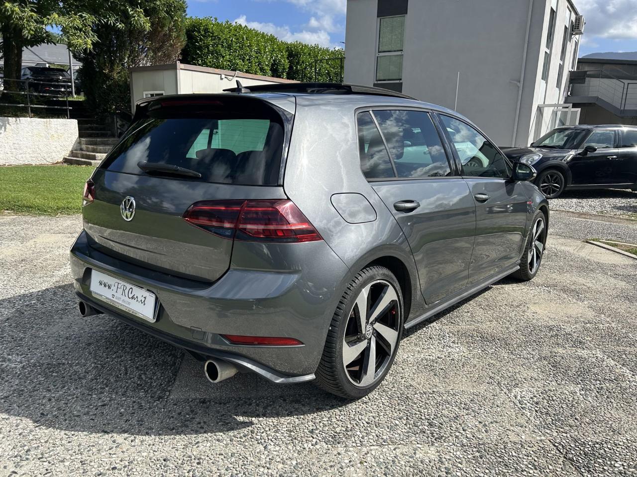 Volkswagen Volkswagen Golf usata, con volante multifunzione