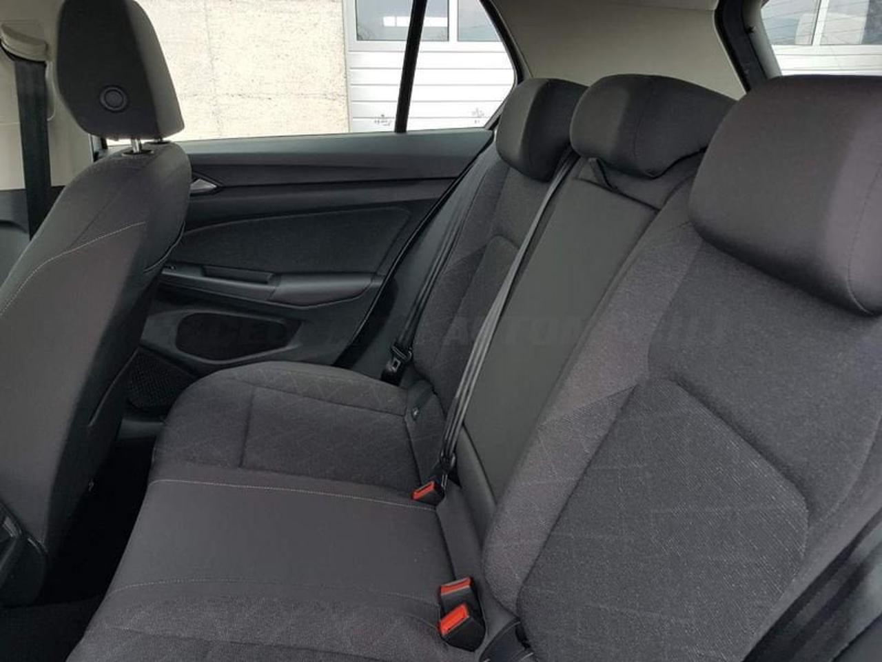 Volkswagen Volkswagen Golf usata, con cruise control