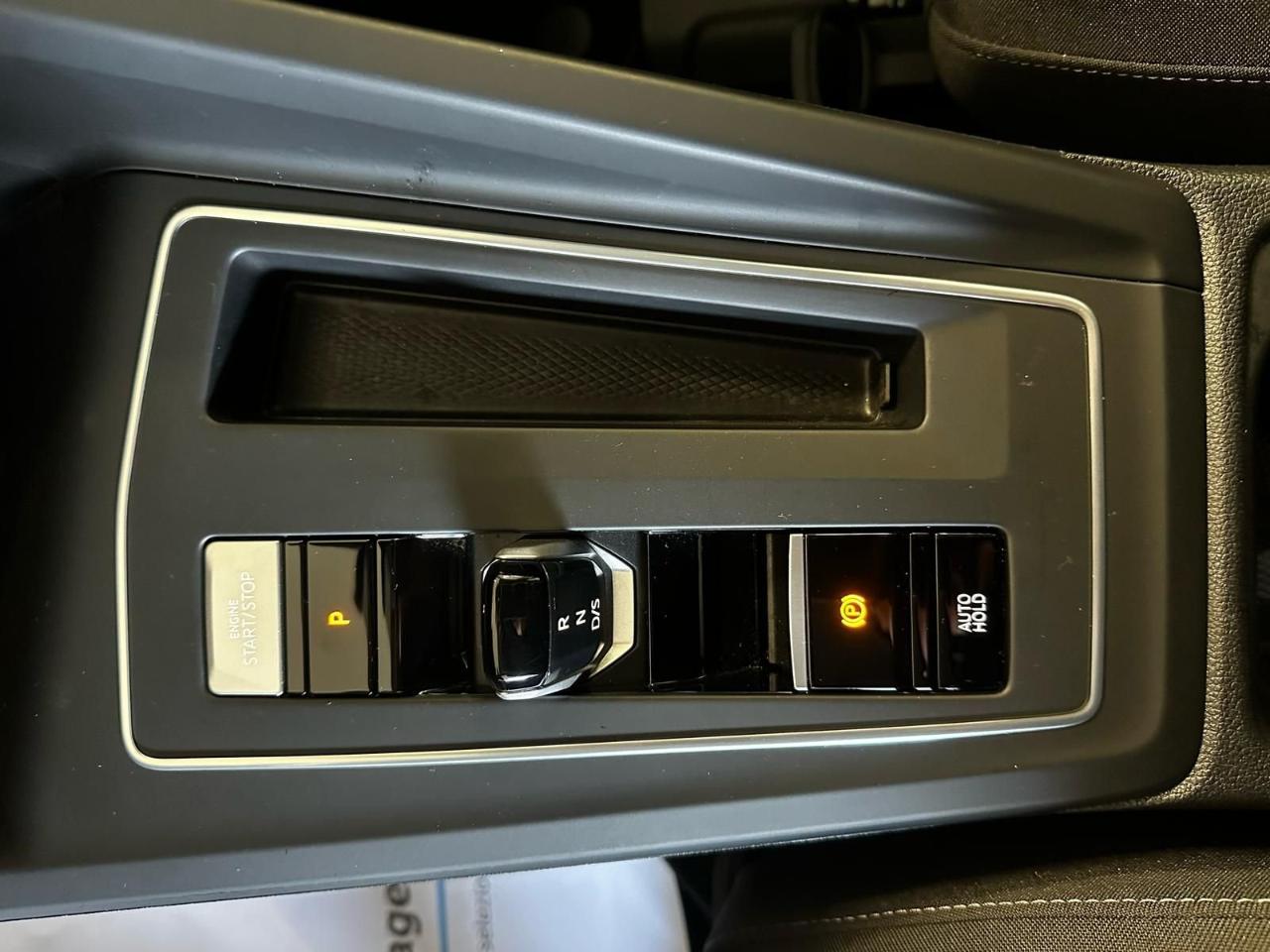 Volkswagen Volkswagen Golf usata, con climatizzatore