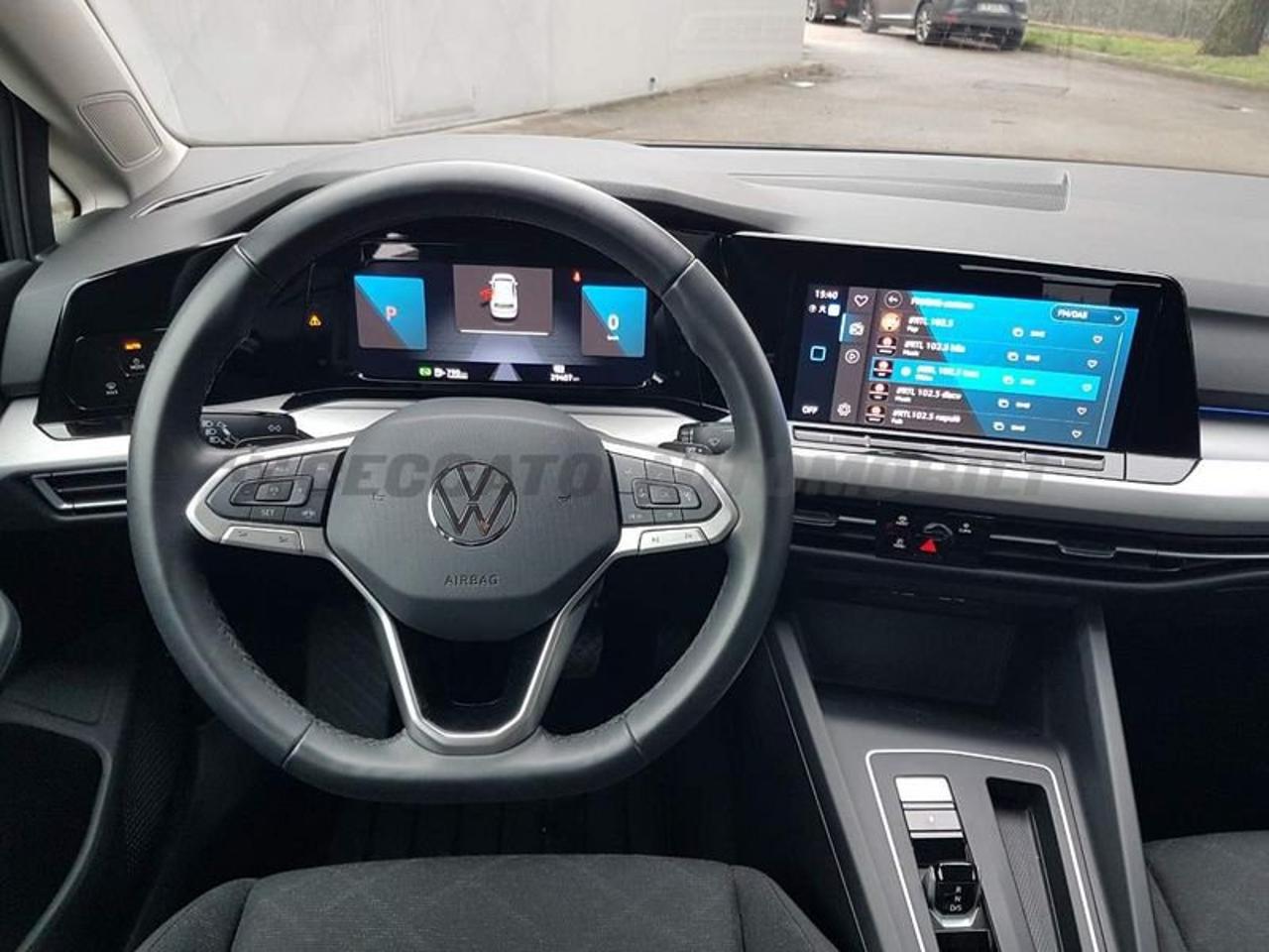 Volkswagen Volkswagen Golf usata, con cerchi in lega