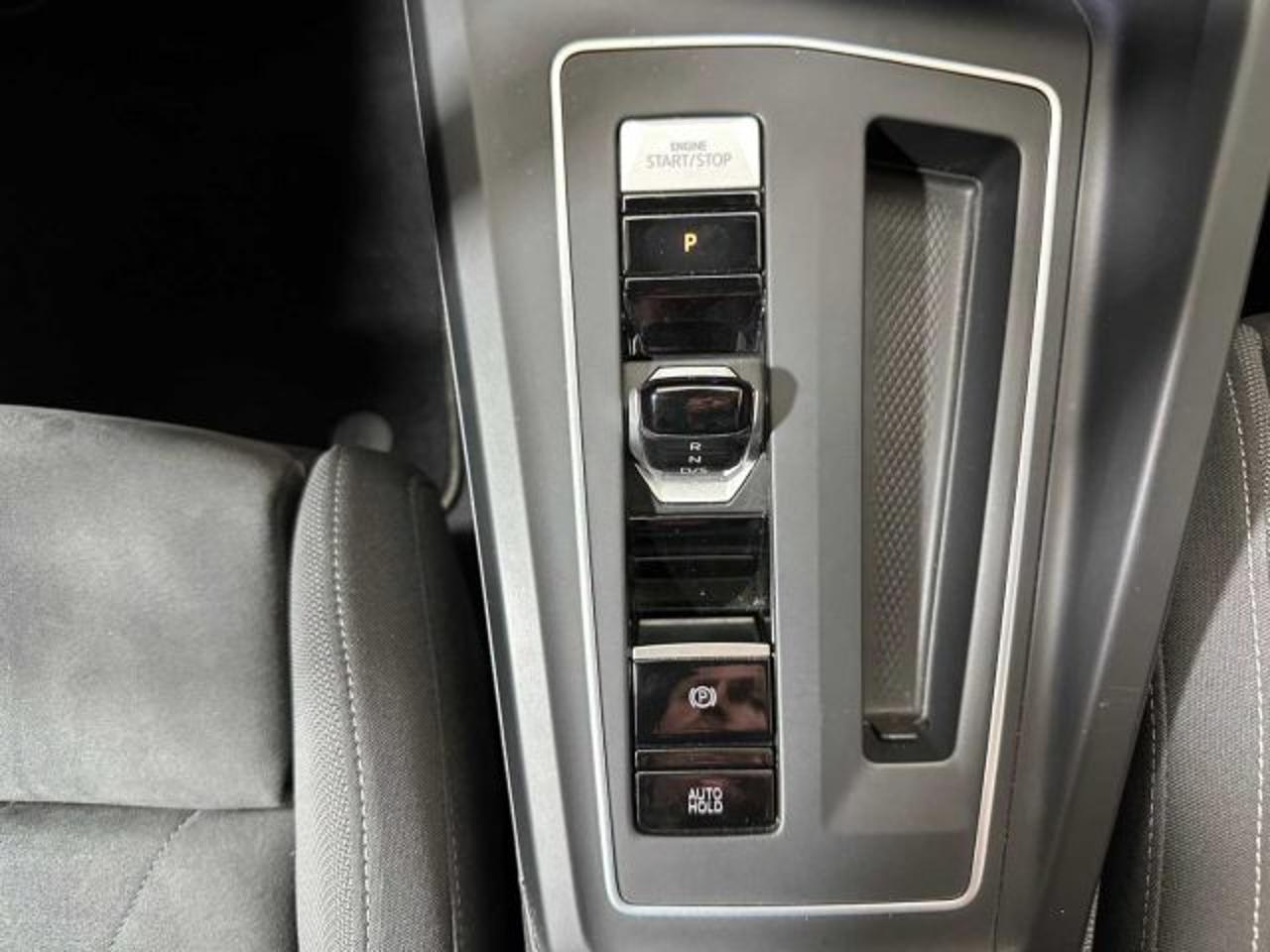 Volkswagen Volkswagen Golf usata 17