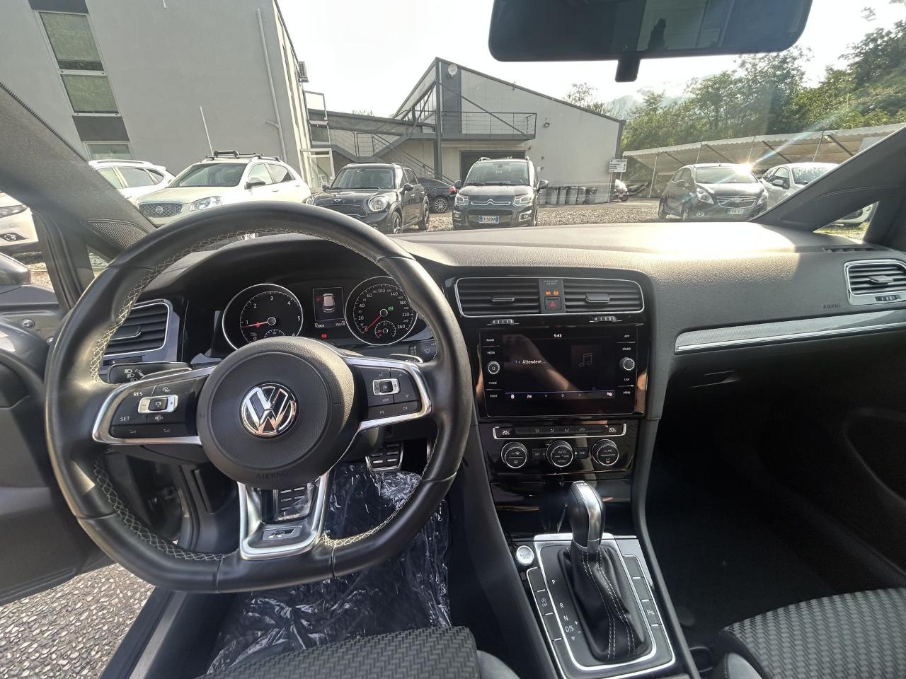 Volkswagen Volkswagen Golf usata, con alzacristalli elettrici