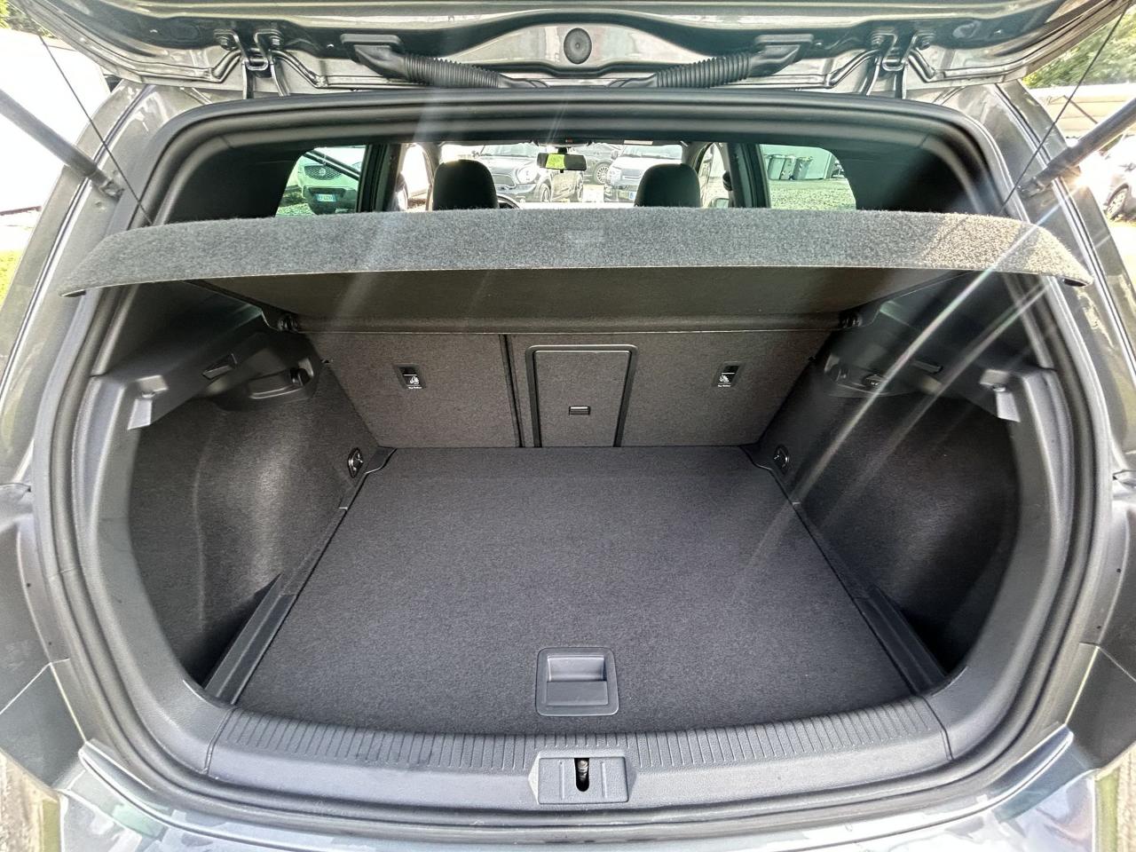 Volkswagen Volkswagen Golf usata, con servo sterzo