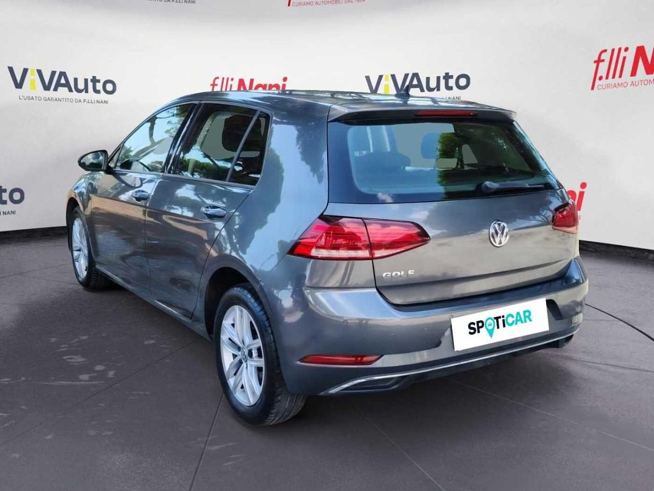 Volkswagen Volkswagen Golf usata, con 8 altoparlanti
