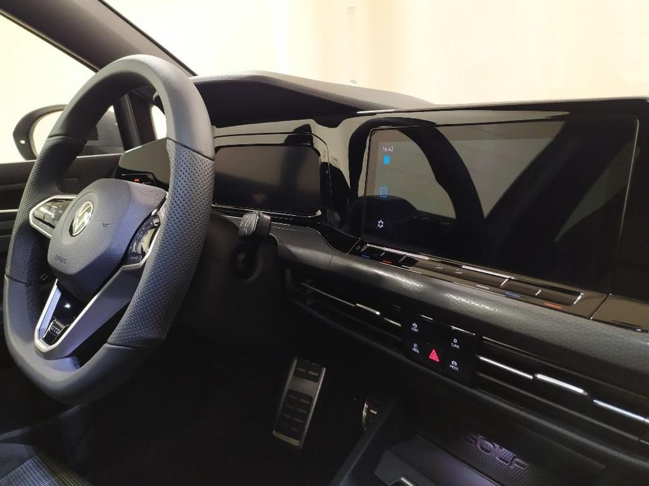 Volkswagen Volkswagen Golf usata 4