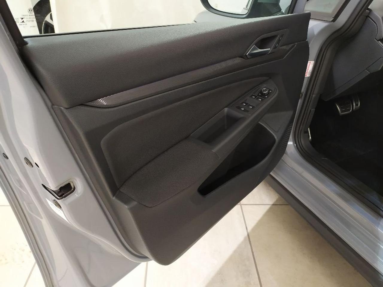 Volkswagen Volkswagen Golf usata 9