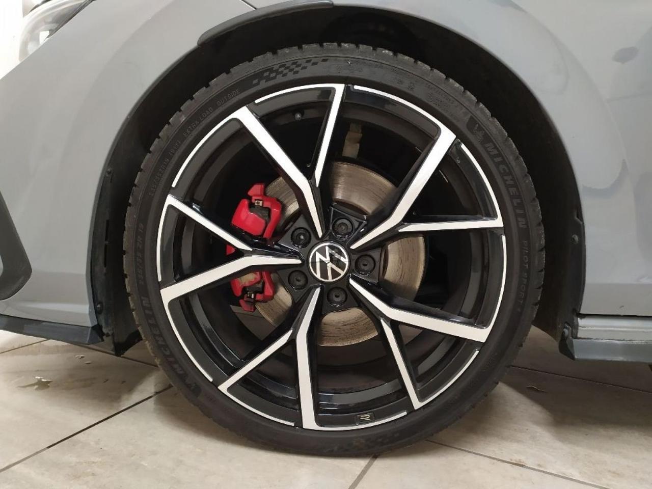 Volkswagen Volkswagen Golf usata 12