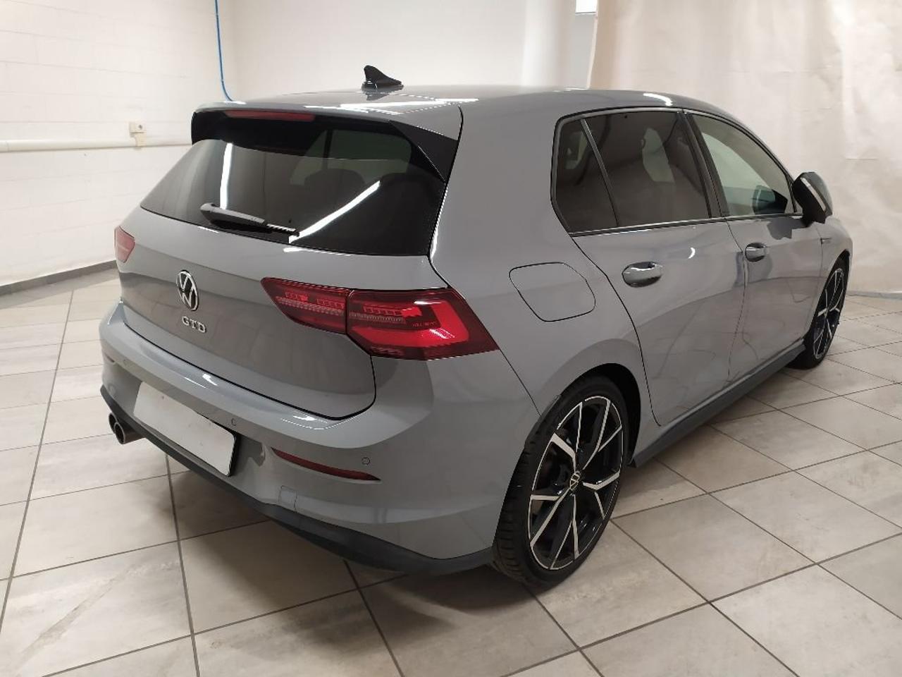 Volkswagen Volkswagen Golf usata 14