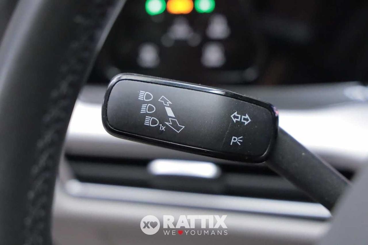 Volkswagen Volkswagen Golf usata, con Caricabatterie di bordo da 7,4 kW